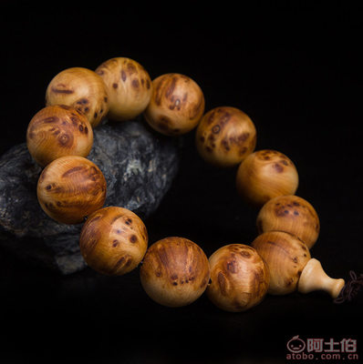 檀之閣千年太行崖柏手串 木質(zhì)瘤疤佛珠的匠心之選